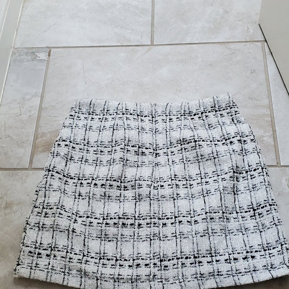Career Lost in Paris Plaid Tweed Mini Skirt Size s refer to size chart post - Picture 10 of 11